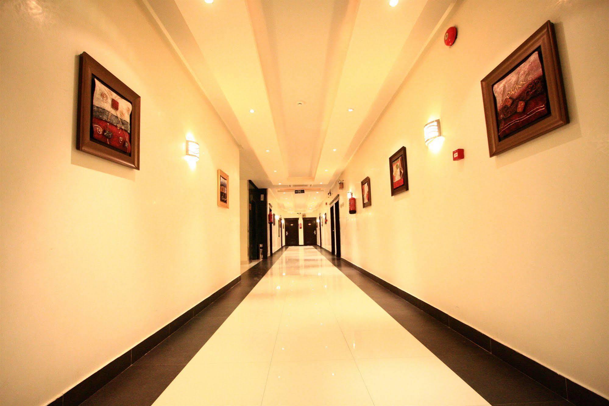 Rest Night Hotel Suites- Al Falah Riade Exterior foto